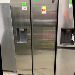 SAMSUNG RS27TSR 27.4 cu. ft. Side by Side Refrigerator