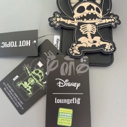 SDCC Disney Exclusive Loungefly STITCH Skeleton Glow in Dark Cardholder Wallet 