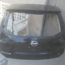 Liftgate for 18 Nissan Rogue OEM