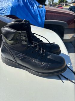 Working boots size 11 for men good condition