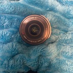 Panasonic LUMIX Micro Four Thirds G X VARIO PZ 14-42mm/F3.5-5.6 ASPH Black