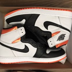 Air jordan 1 Electro Orange 