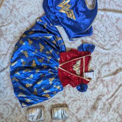 Pretend Play Wonder Woman Outfit Size Small
