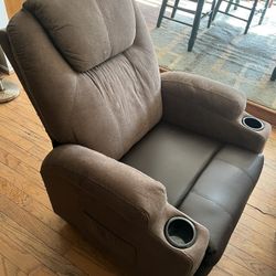 Massaging/Heating rocking recliner chair 