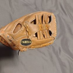 Ranger T376F Softball Glove