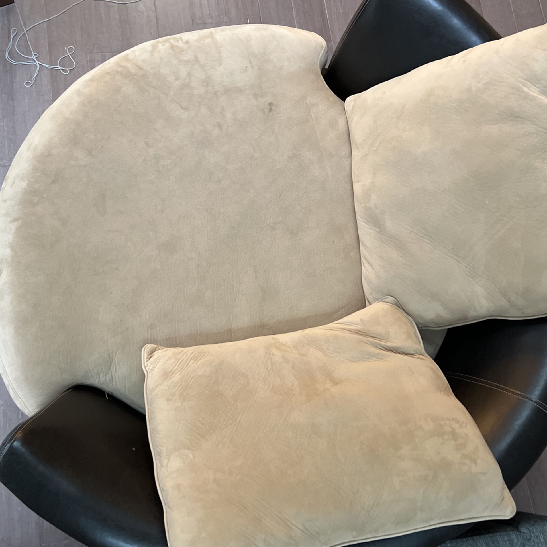 Round Comfy Couch