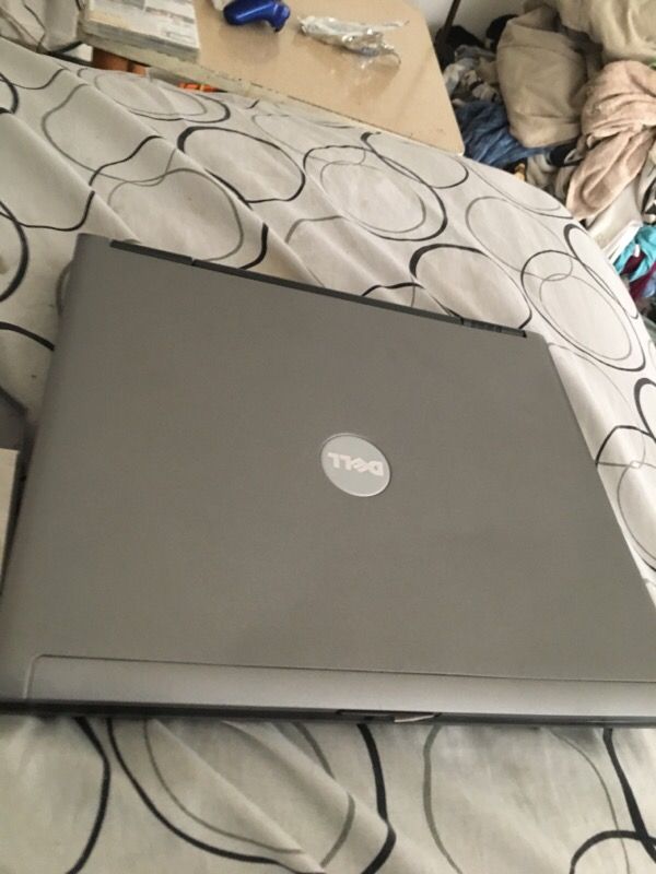 ‼️Dell Laptop Perfect Condition But Broken Screen‼️
