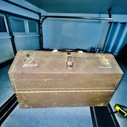 Homak 22" Cantilever Steel Toolbox