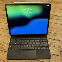 2018 12.9 iPad Pro With Magic Keyboard And Pencil