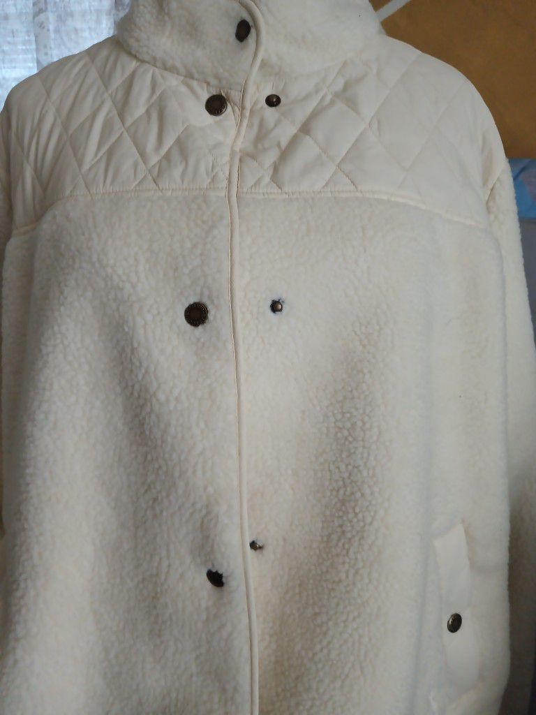 Barbour Fur Off-white Jacket 