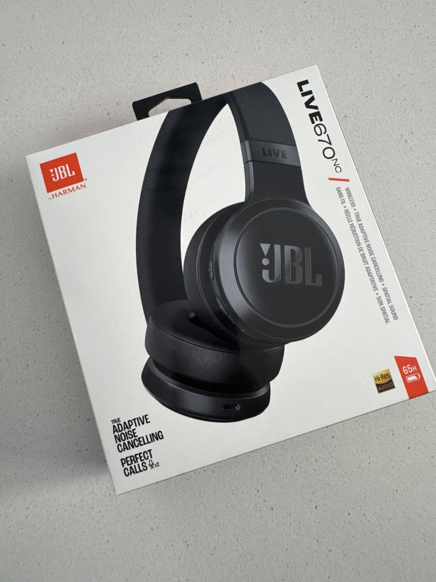 JBL Wireless headphones