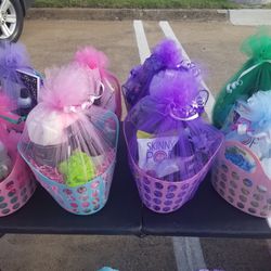 Last minute Mothers Day Basket 