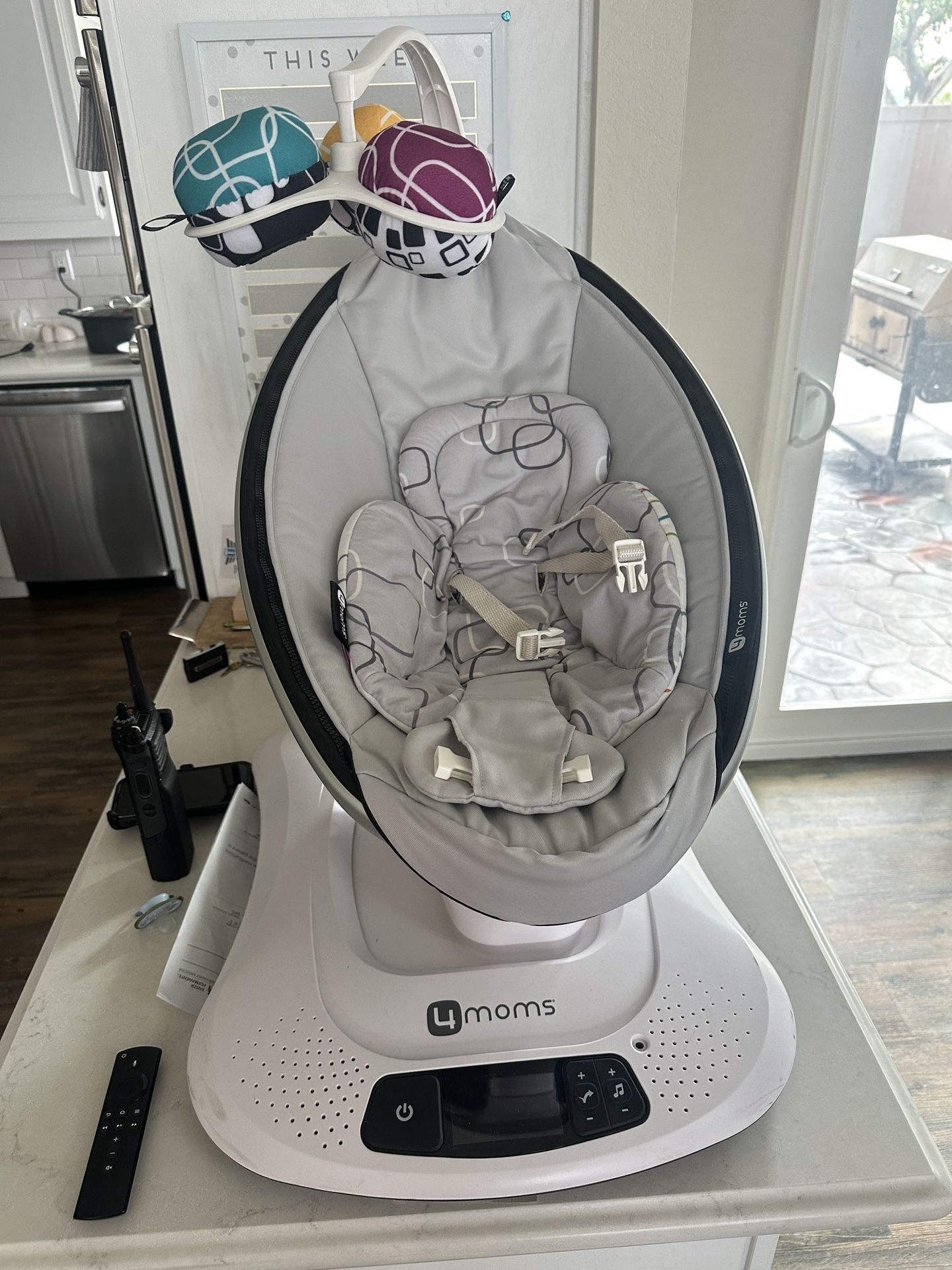 4moms MamaRoo Multi-Motion Baby Swing