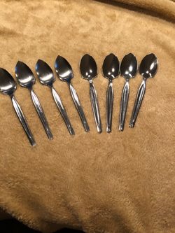 Set of Grapefruit Spoons