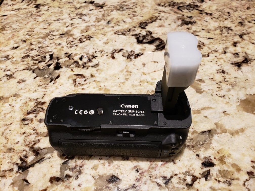 CANON BG-E6 BATTERY GRIP