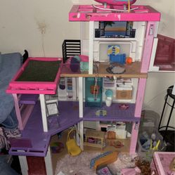 Barbie Doll House 