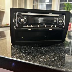Car stereo 