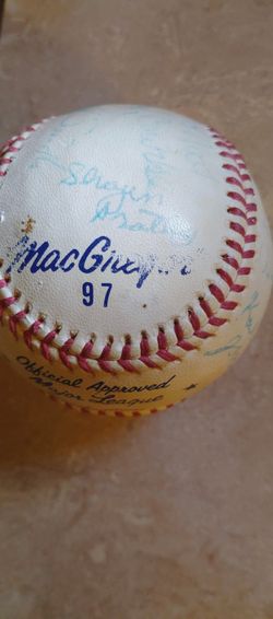 A,s 1995 Baseball Sigined