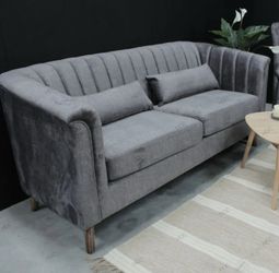 Velvet loveseat sofa//livingroom furniture//same day delivery//no credit needed