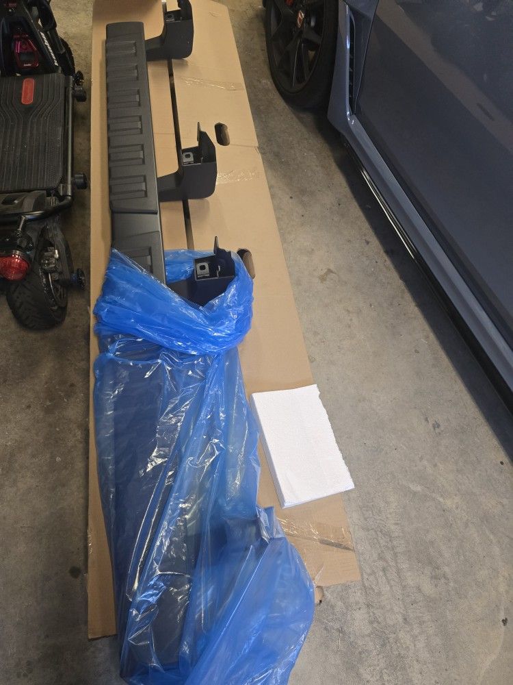 2015-22 Chevy Colorado Running Board Oem