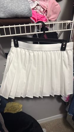 White skirt size small