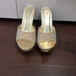 Helen Heart Gold Wedge Platform Sandals 