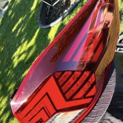 2019-2020 Hyundai Elantra LAMP ASSY-REAR RIGHT HAND 