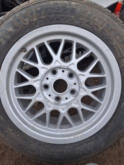 BMW tire 16