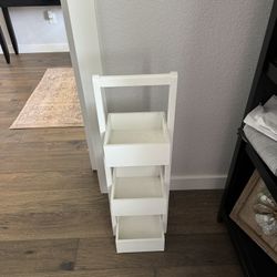 3 Tier White Wooden Floor Shelf W/Handle