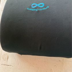 Lumbar support pillow