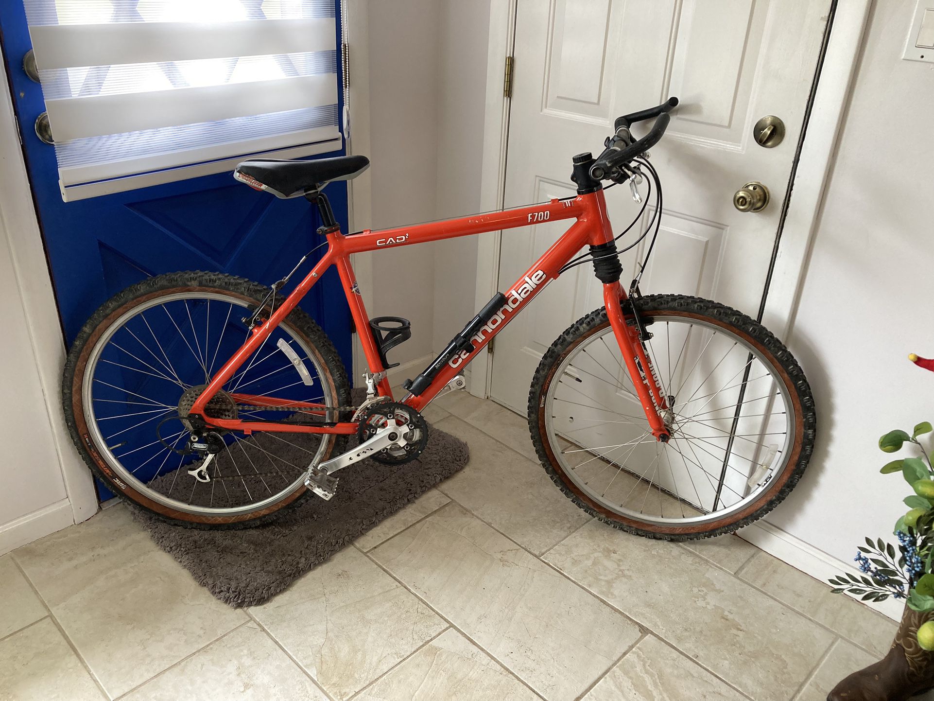 Cannondale F700 CAD2