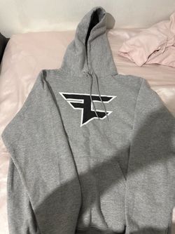 Faze sweater