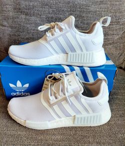 Size 8 Women's - Brand New Adidas NMD_R1 Shoes