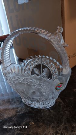 1980s HOFBAUER 24% Lead Crystal BASKET Byrdes Collection West Germany BIRDS 7" H