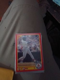 Ellis burks baseball cards lot