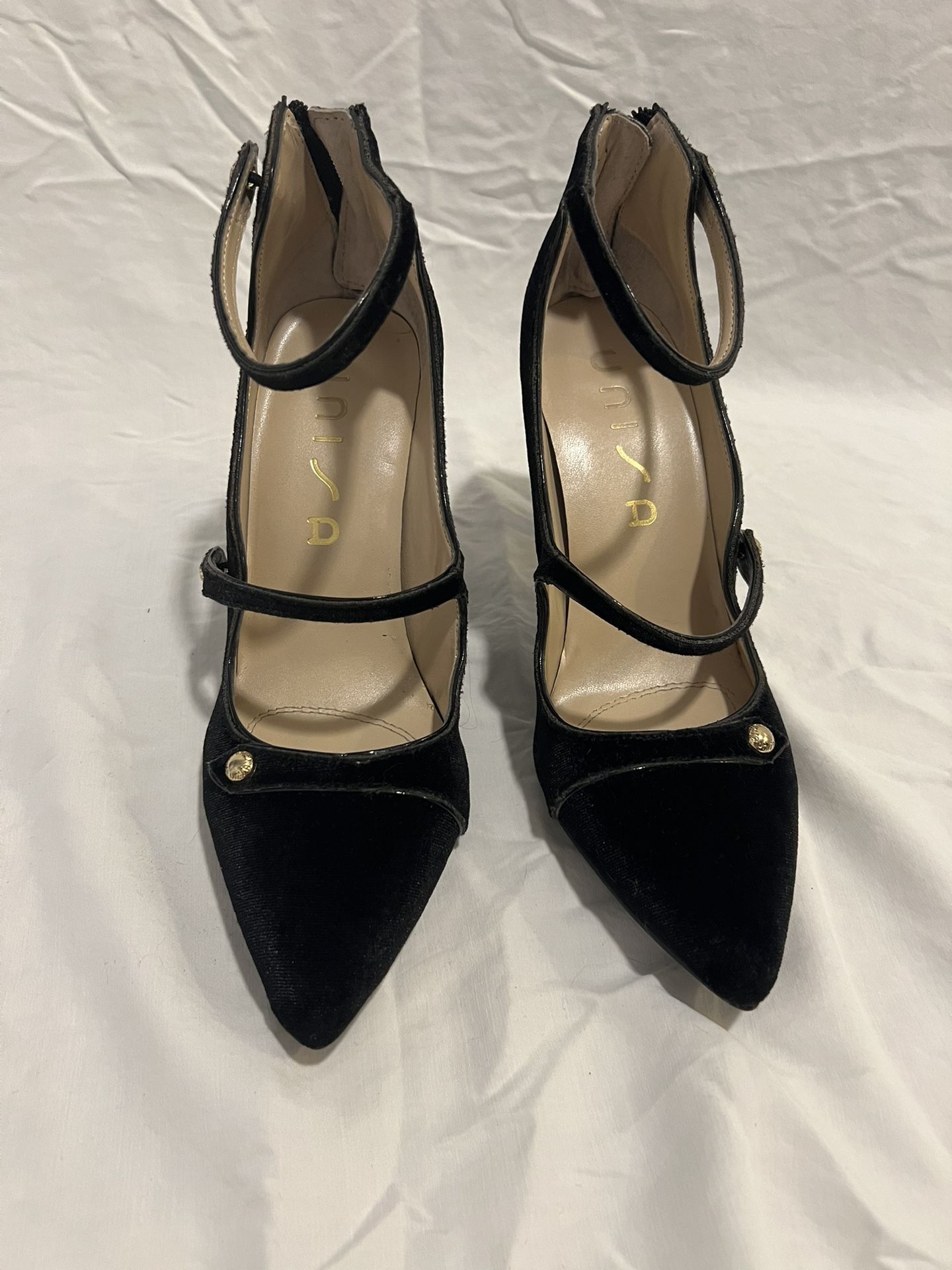 Black Stiletto Heels