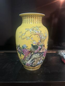 Antique Chinese Vases