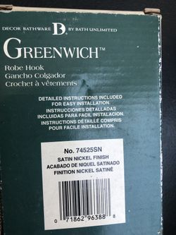 Robe hook