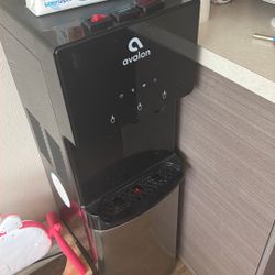 water dispenser 
