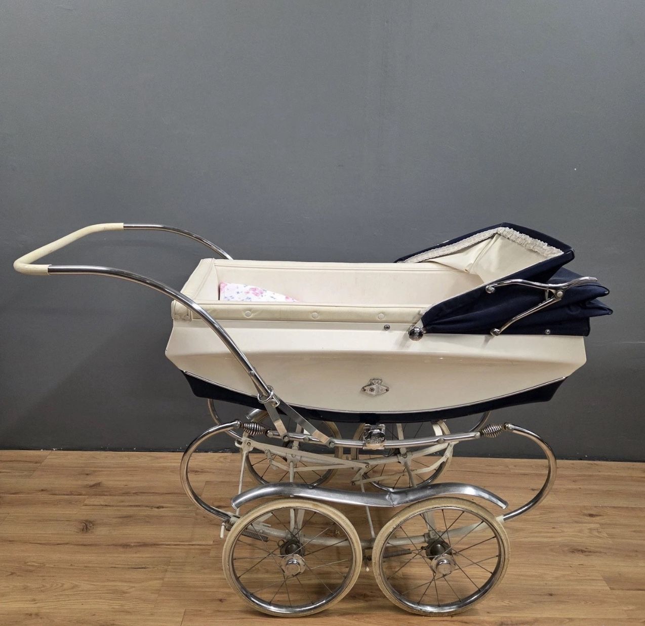 Vintage Pedigree English Pram Baby Stroller Carriage Buggy Vintage 1900s