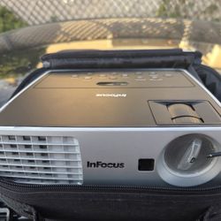 Infocus IN1100 Screen Projector 