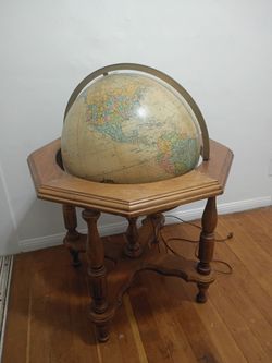Vintage Replogle 20” Heirloom Globe Table – Lighted Wood Stand