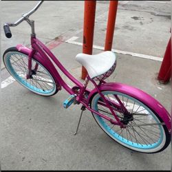 Huffy beach cruiser