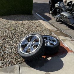 17” Foose Wheels ( Staggered) 