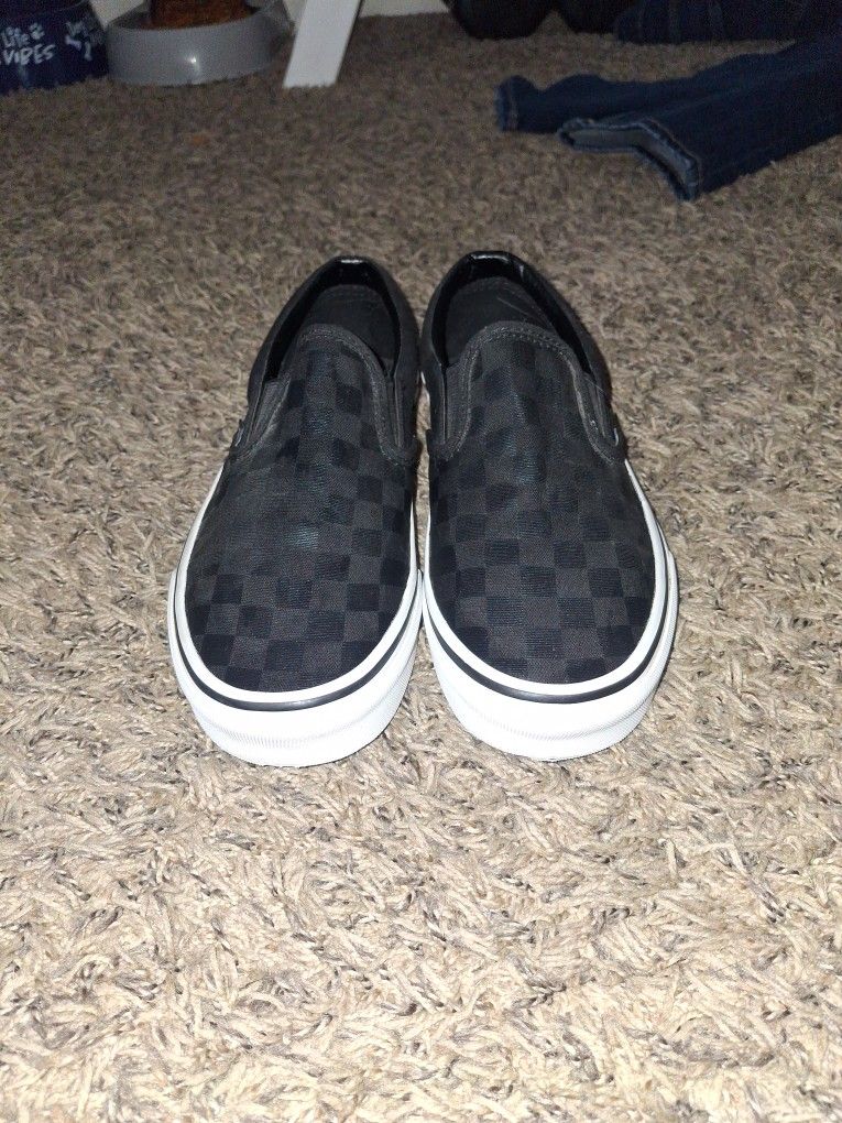 Black Checkered Van's