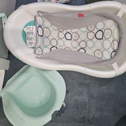 Fisherprice BABY BATH