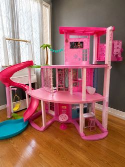 Barbie Dream-house