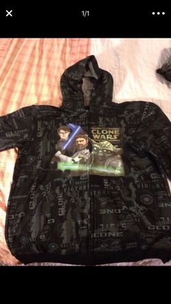 Sweatshirt size 18 will fit adult s/m