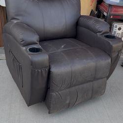 Electric lift recliner