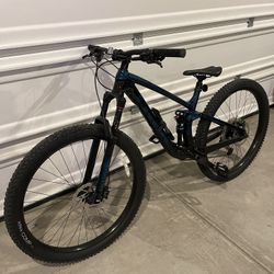 TREK 29er Medium Fuel 5 Gen 3